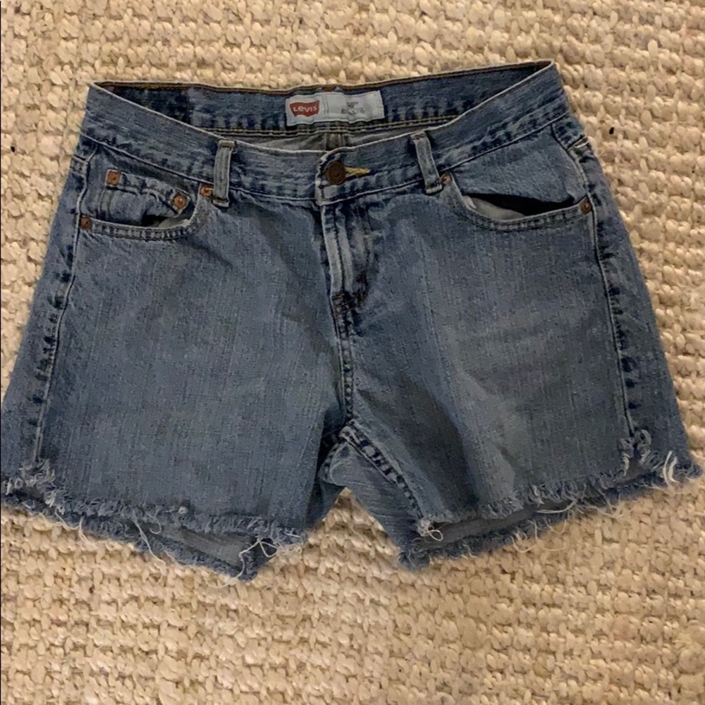 Levi Jean Shorts